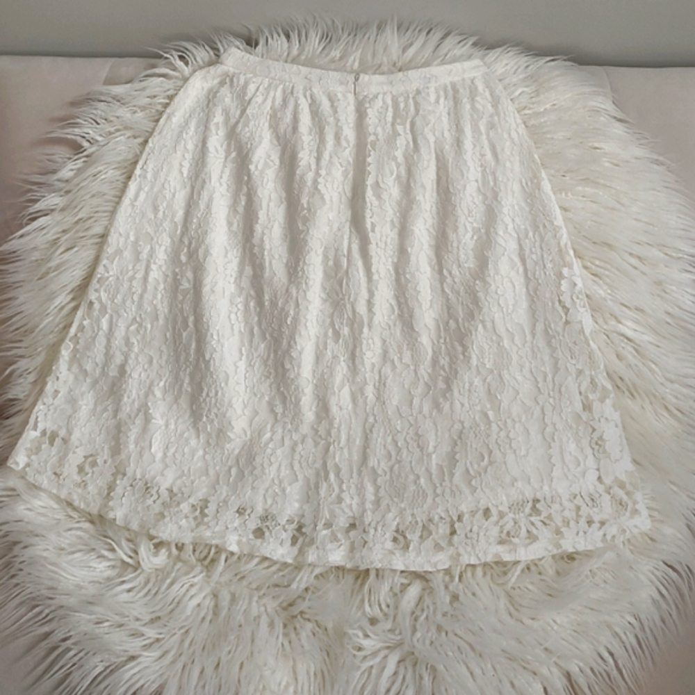 DOWNEAST White Skirt Lace Size Small 4 / 6 - Picture 4 of 7